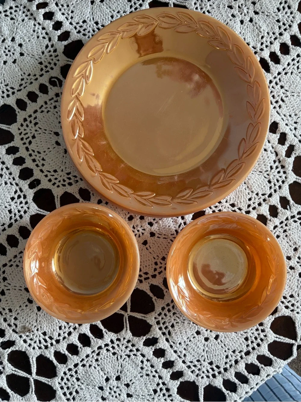 Fire King Peach Luster Laurel 4 Dessert Bowls/2 Plates/ 1 Pink Swirl